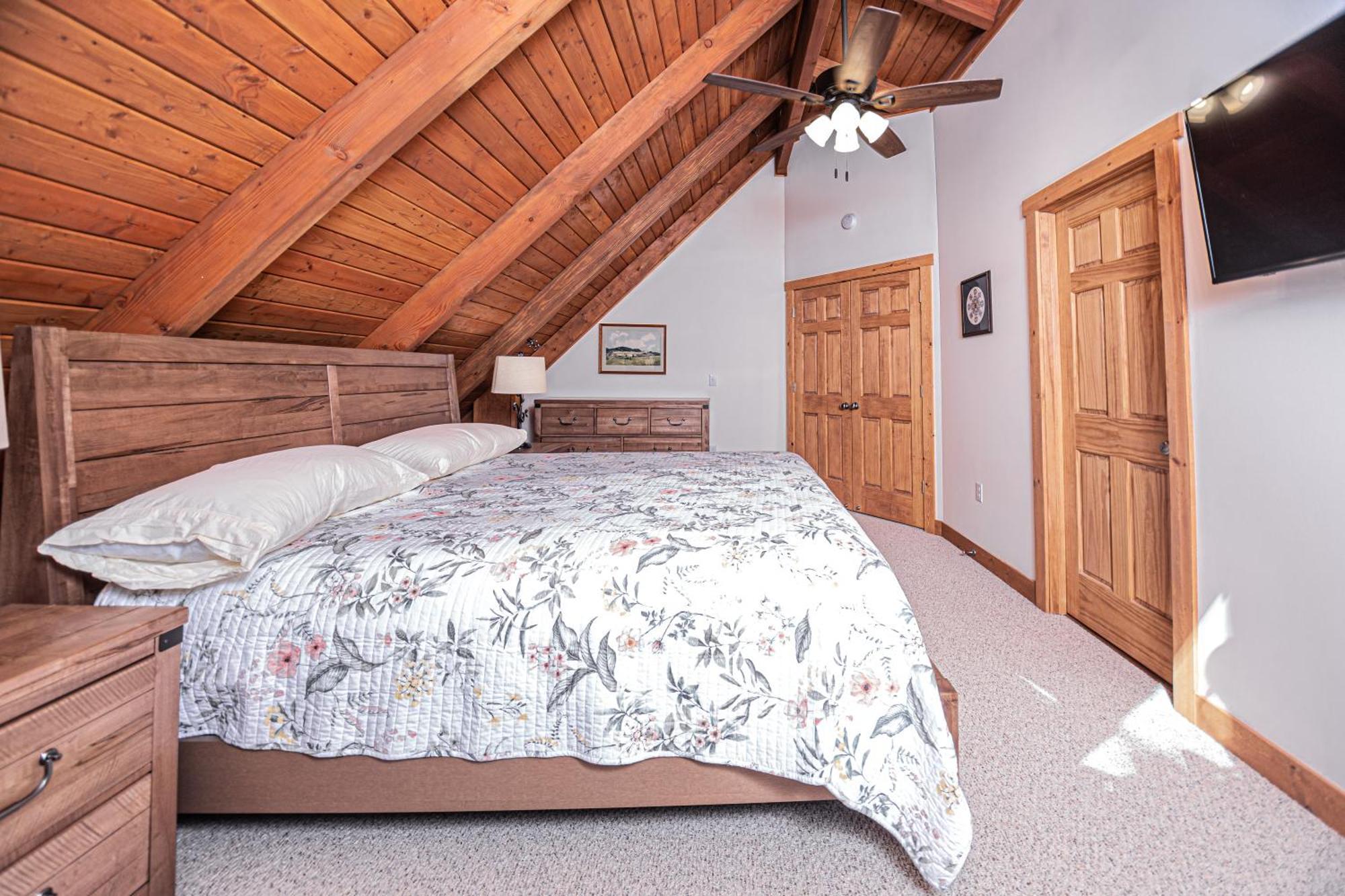 Maplewood Cottage McHenry Exterior photo